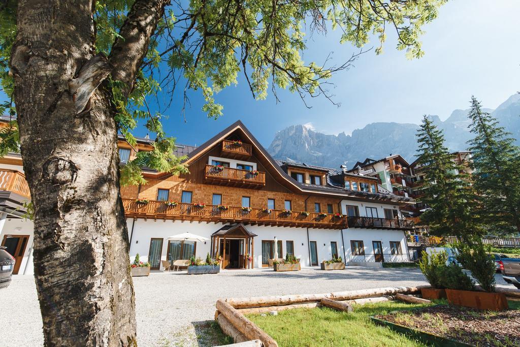 Residence Langes San Martino Di Castrozza Exterior photo