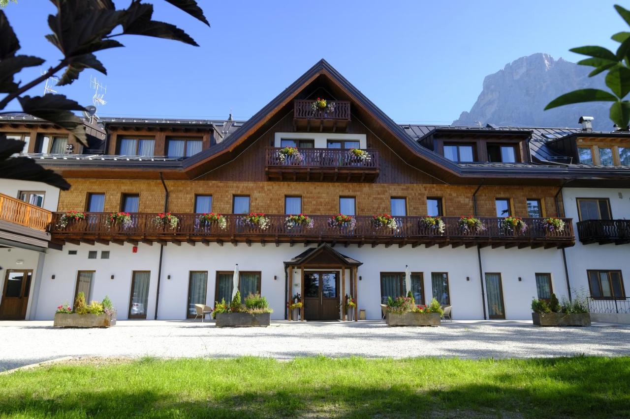 Residence Langes San Martino Di Castrozza Exterior photo